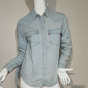 Levi's Blue Long Sleeve Fitted Button Down Shirt